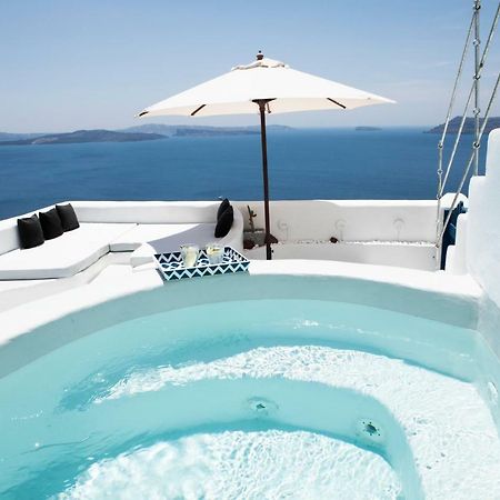 Oia'S Secret Villa Exterior photo