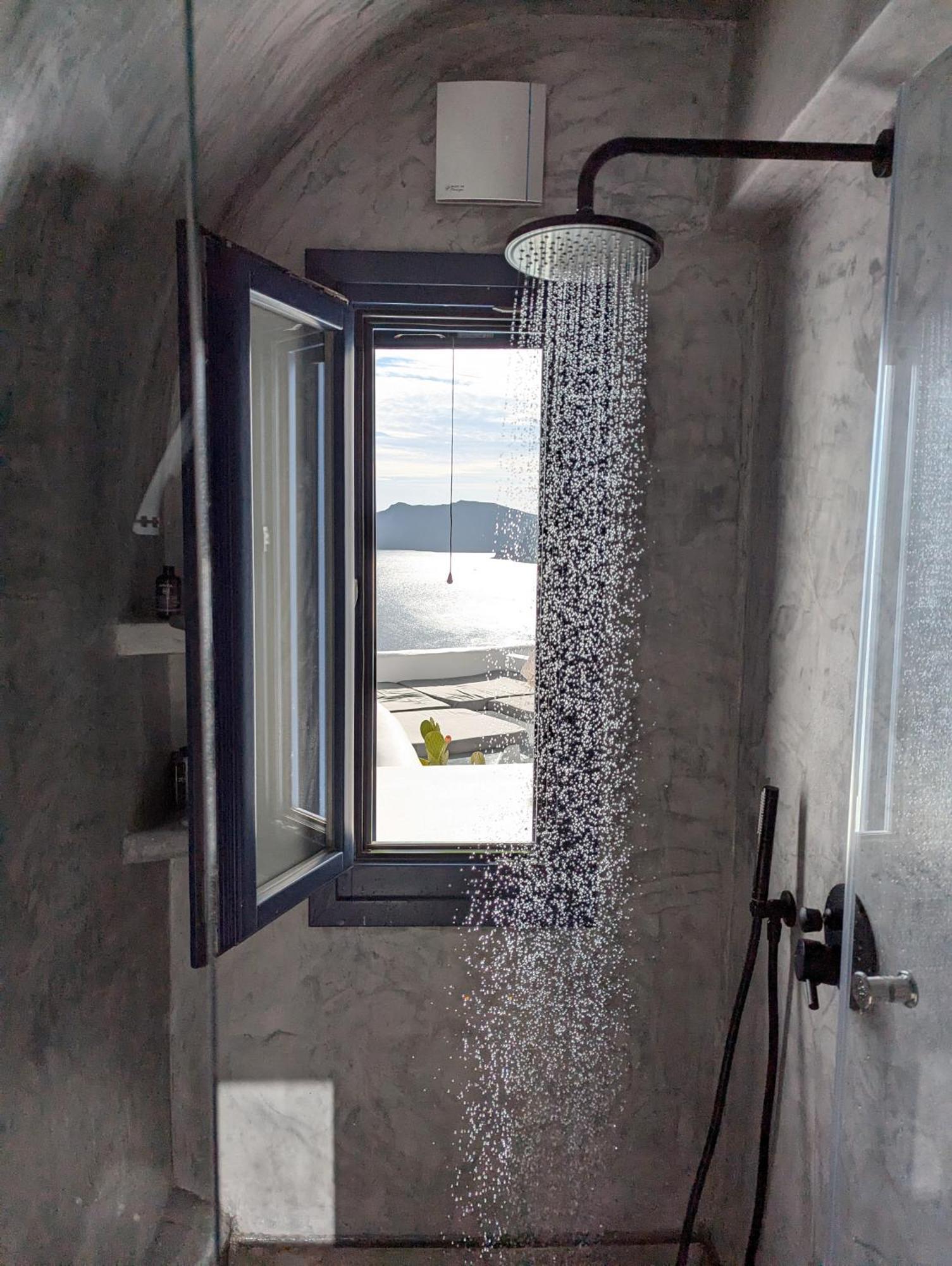 Oia'S Secret Villa Exterior photo