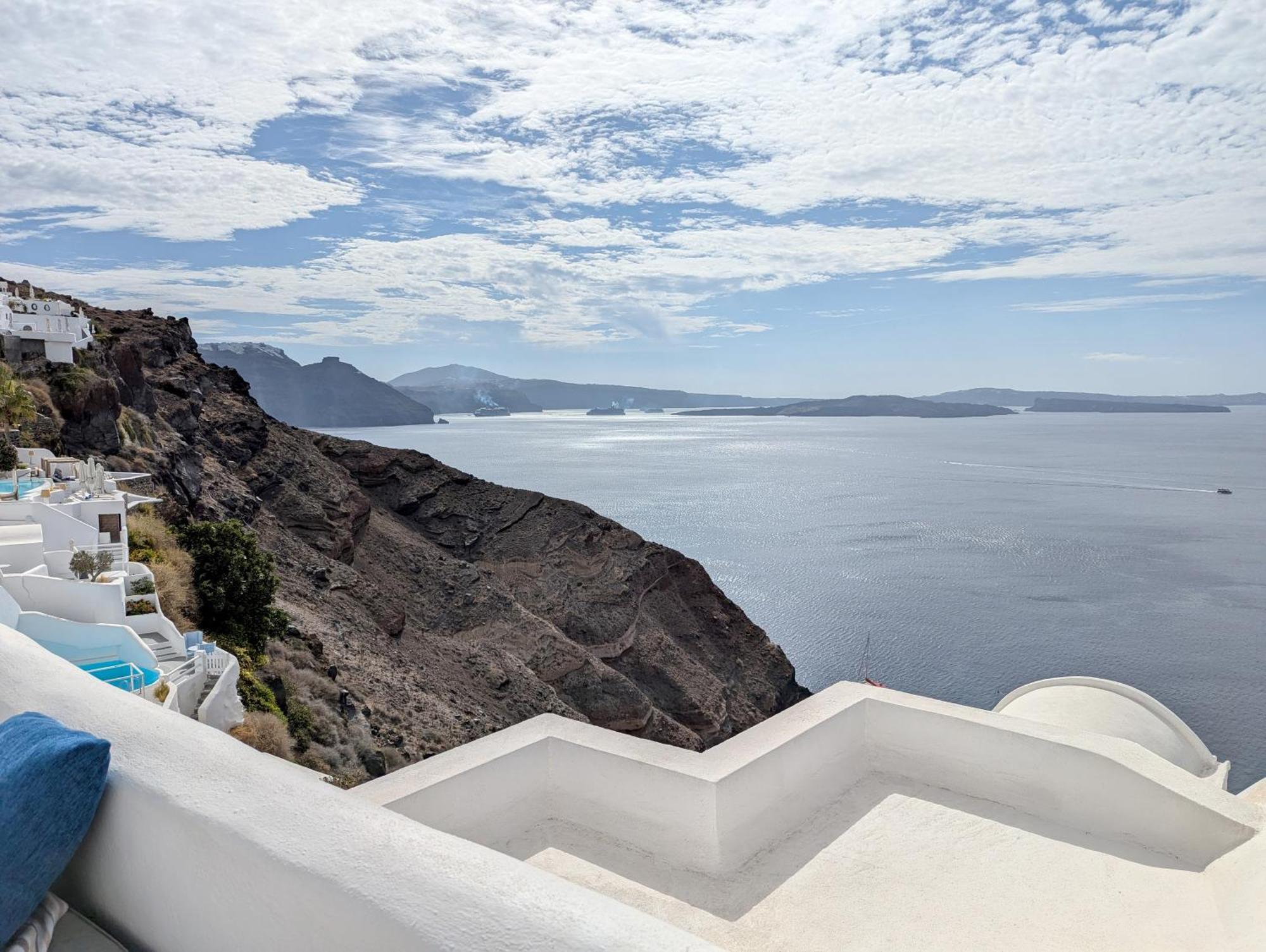 Oia'S Secret Villa Exterior photo