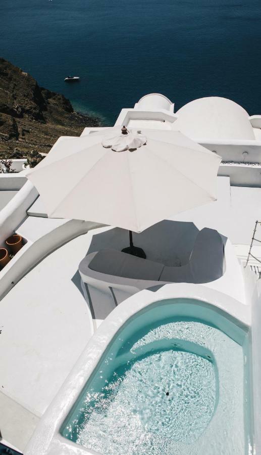 Oia'S Secret Villa Exterior photo
